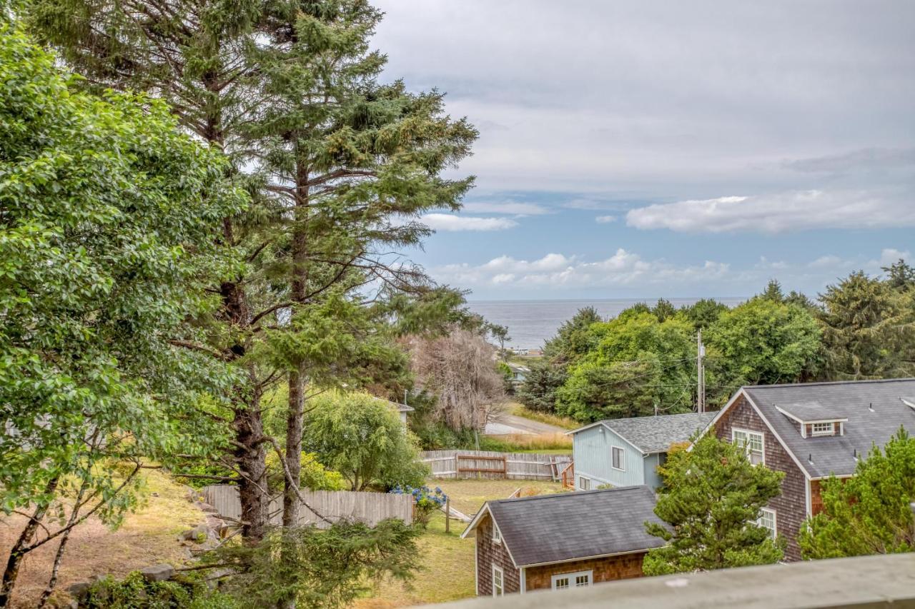 Cascade Cottage Lincoln City Extérieur photo