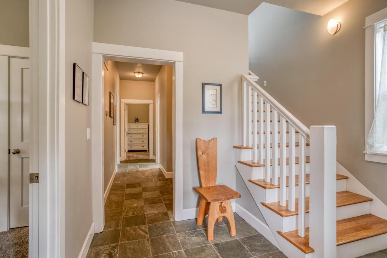 Cascade Cottage Lincoln City Extérieur photo
