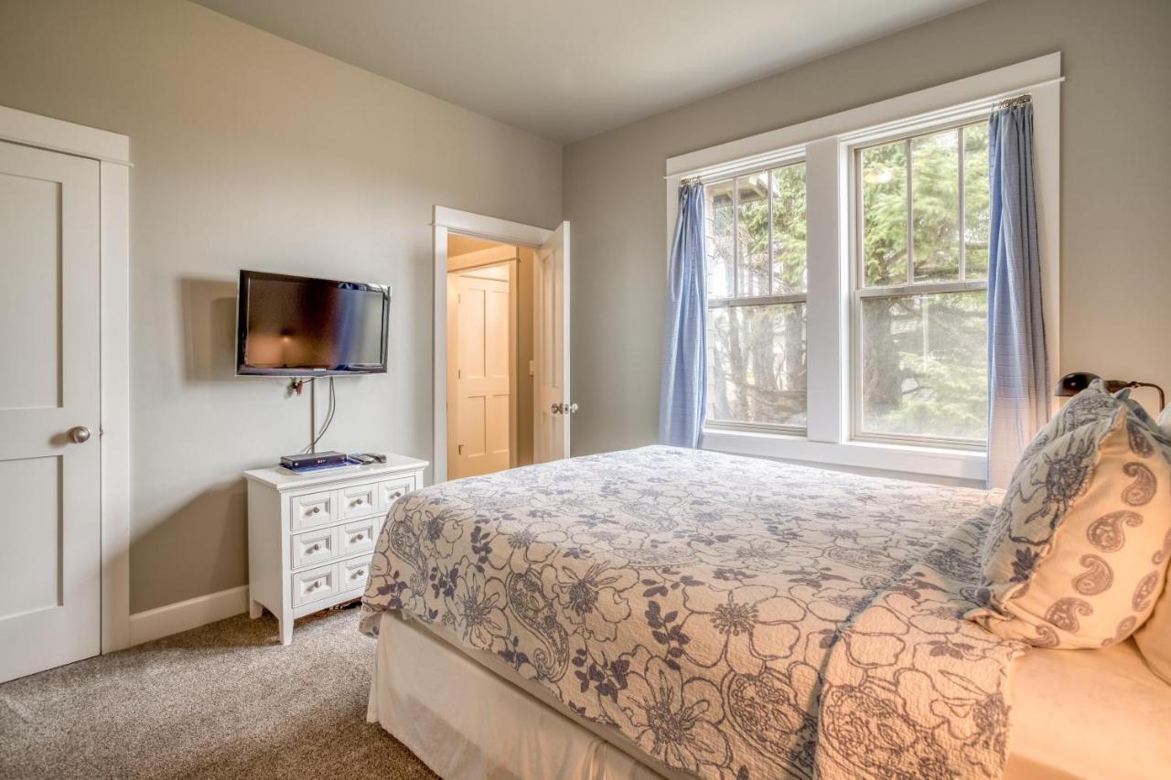 Cascade Cottage Lincoln City Extérieur photo
