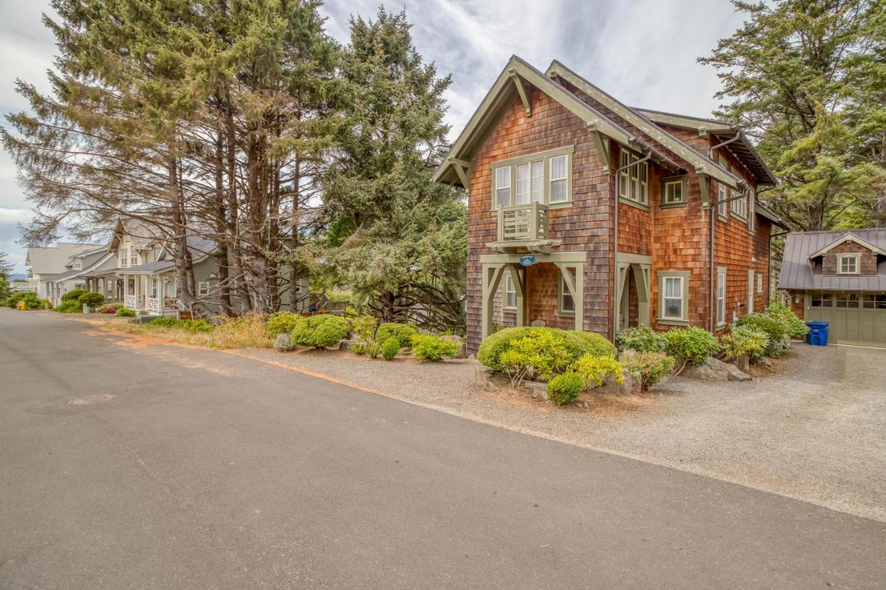 Cascade Cottage Lincoln City Extérieur photo